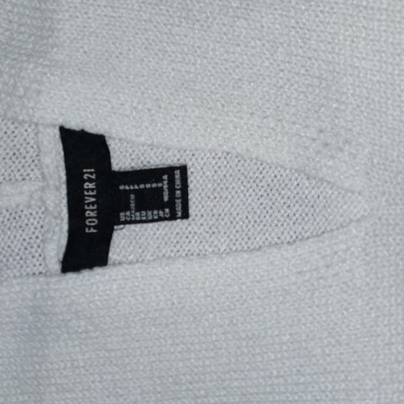 sweater - Picture 5 of 5